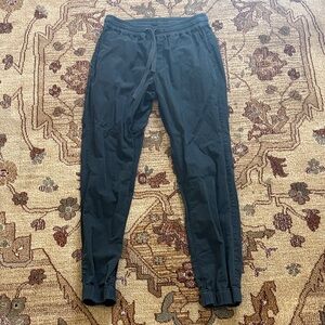 Women’s J. crew charcoal joggers small